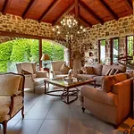 Luxury Golden Crest With Private Pool *