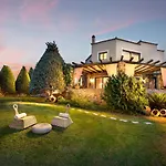 Luxury Golden Crest With Private Pool Βίλα