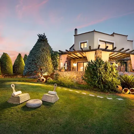 Luxury Golden Crest With Private Pool Villa