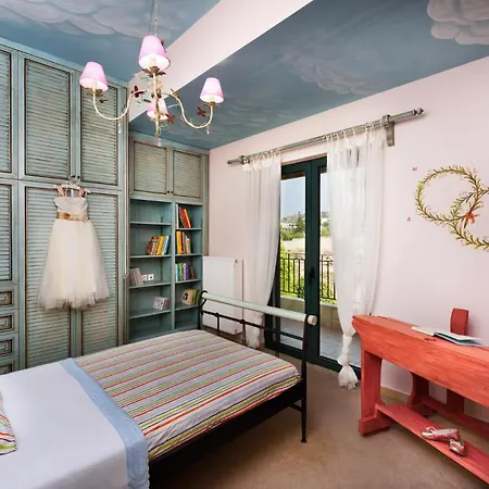 Luxury Golden Crest With Private Pool 赫索尼索斯