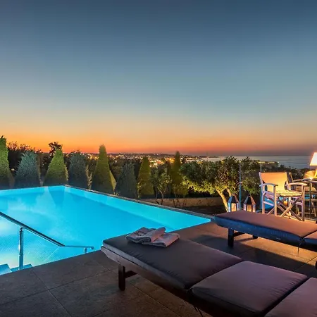 Luxury Golden Crest With Private Swimming Pool Villa *