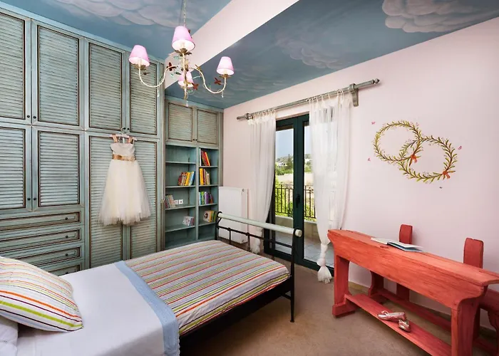 Luxury Golden Crest With Private Pool Hersonissos (Crete)